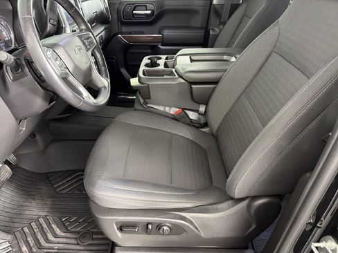 Used 2021 Chevrolet Silverado 1500 RST image 7