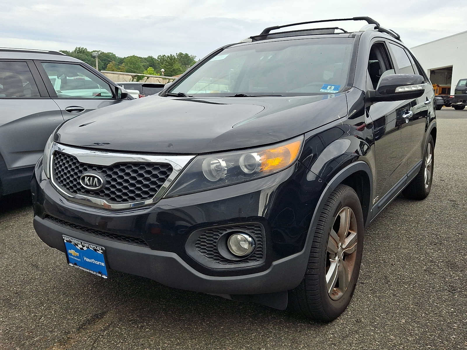 Used 2013 Kia Sorento EX w/ EX V6 Premium Pkg AWD/4WD image 2