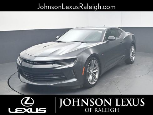 Used 2018 Chevrolet Camaro LT image 5