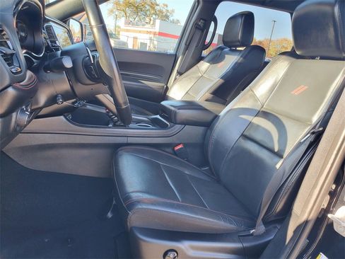 Used 2023 Dodge Durango GT image 7