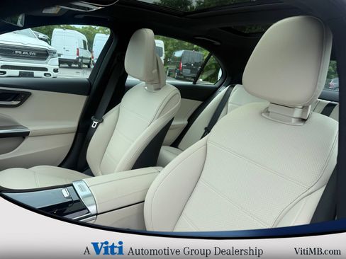 Used 2026 Mercedes-Benz C 300 4MATIC Sedan image 18