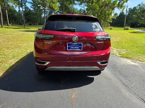 Used 2023 Buick Envision Avenir FWD image 4
