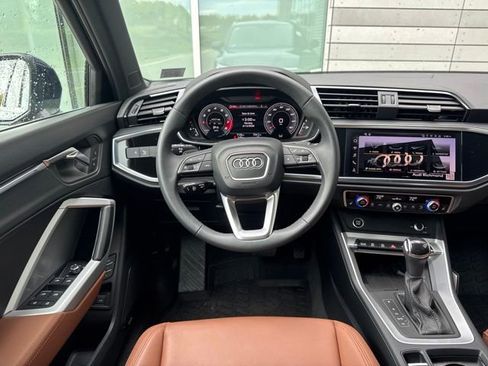 Certified 2025 Audi Q3 2.0T Premium Plus w/ Premium Plus Package AWD/4WD image 12