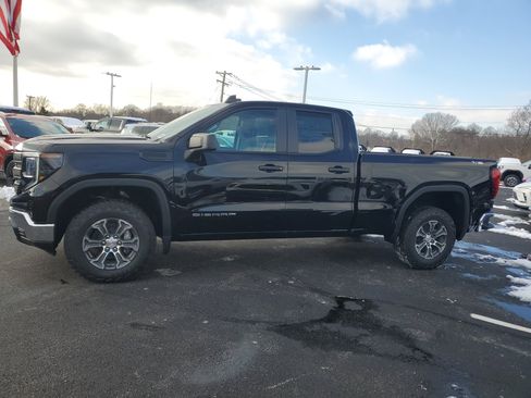 New 2026 GMC Sierra 1500 Pro image 8