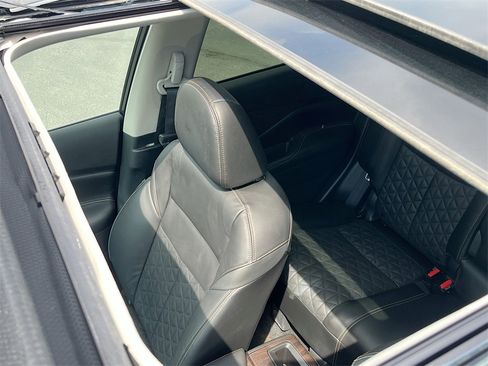 Used 2024 Nissan Murano Platinum w/ Cargo Package image 23