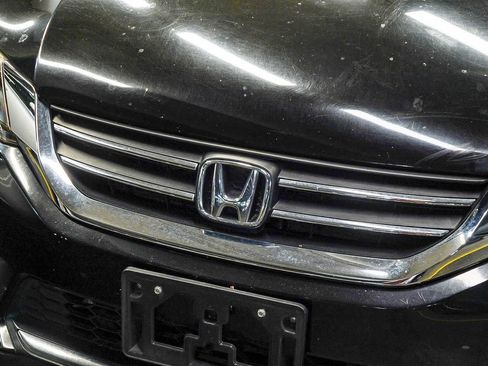 Used 2014 Honda Accord Sport image 8