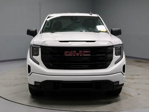Used 2024 GMC Sierra 1500 Elevation AWD/4WD image 6
