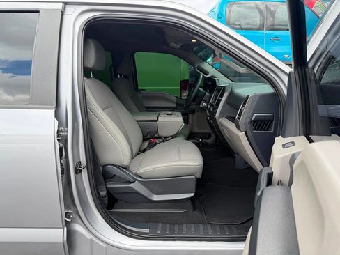 Used 2022 Ford F250 XL w/ STX Appearance Package AWD/4WD image 17
