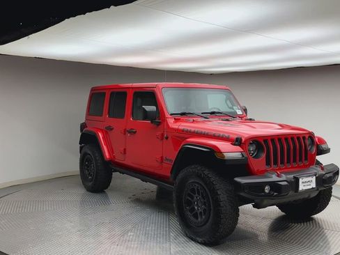 Used 2023 Jeep Wrangler Unlimited Rubicon w/ Xtreme 35 Tire Package AWD/4WD image 8