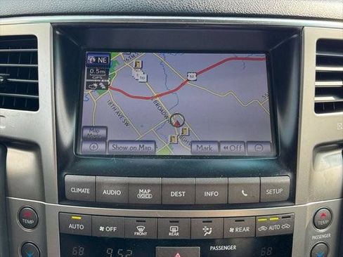 Used 2014 Lexus LX 570 4WD image 53
