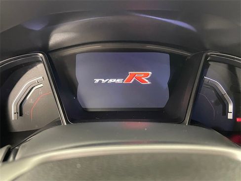 Used 2019 Honda Civic Type R image 5