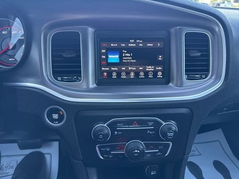 Certified 2022 Dodge Charger SXT w/ Cold Weather Package image 15