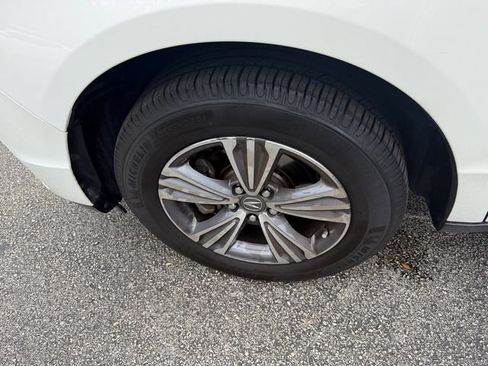 Used 2019 Acura MDX FWD image 11
