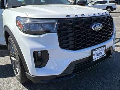 New 2026 Ford Explorer ST image 10