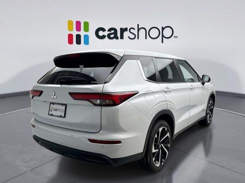 Used 2022 Mitsubishi Outlander ES AWD/4WD image 5