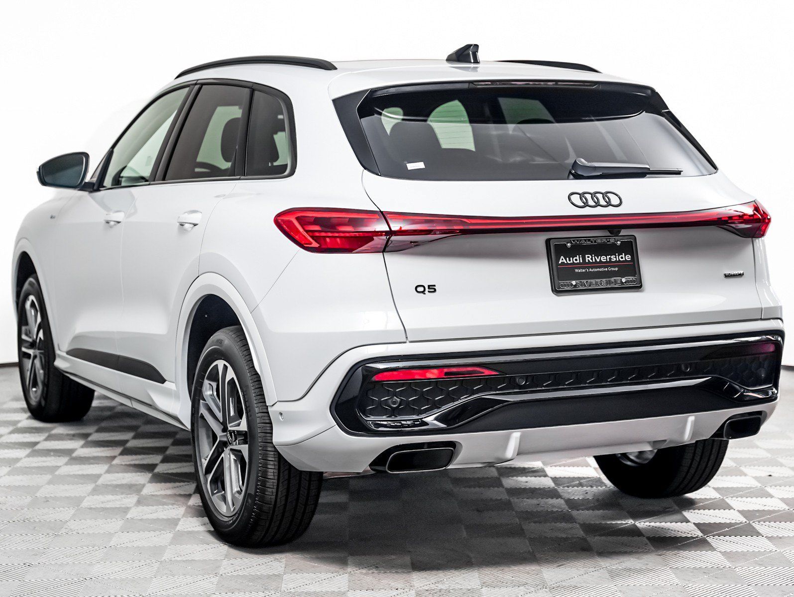 New 2026 Audi Q5 2.0T AWD/4WD image 2