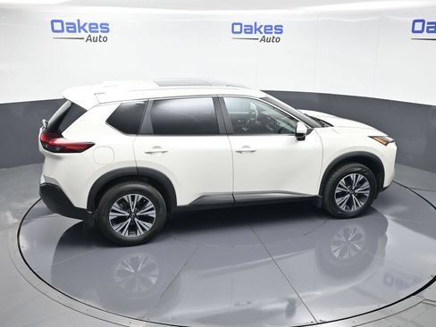 Used 2023 Nissan Rogue SV w/ SV Premium Package AWD/4WD image 54