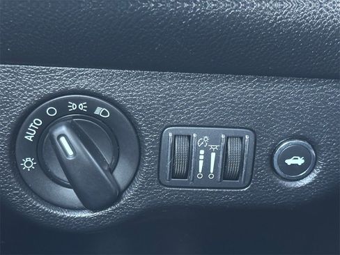 Used 2019 Dodge Challenger R/T Scat Pack w/ Widebody Package image 23