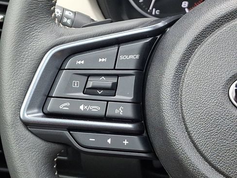 Used 2025 Subaru Forester Limited AWD/4WD image 22