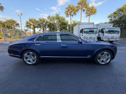 Used 2014 Bentley Mulsanne RWD image 8