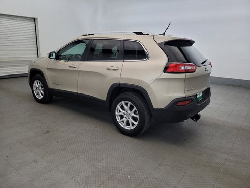 Used 2014 Jeep Cherokee Latitude w/ Comfort/Convenience Group AWD/4WD image 3