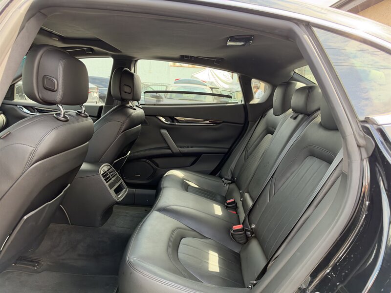 Used 2016 Maserati Quattroporte S RWD image 10