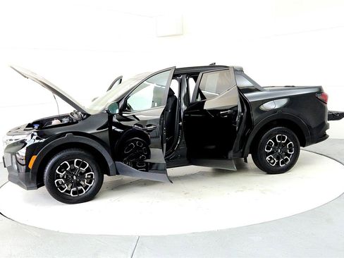 Used 2022 Hyundai Santa Cruz SEL Premium image 10