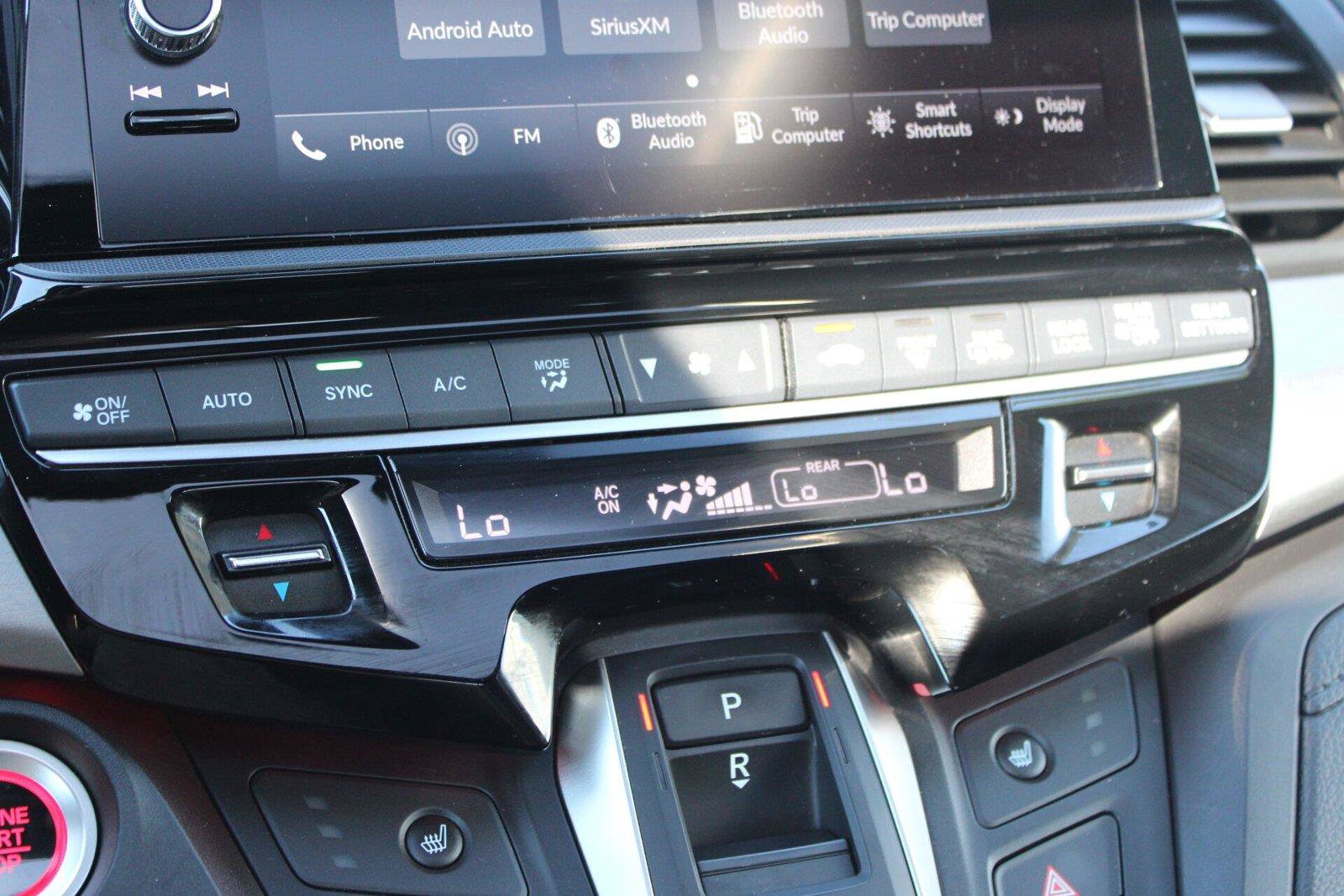 Used 2025 Honda Odyssey Sport-L image 31