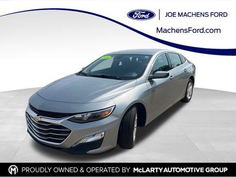 Used 2024 Chevrolet Malibu LT FWD image 1