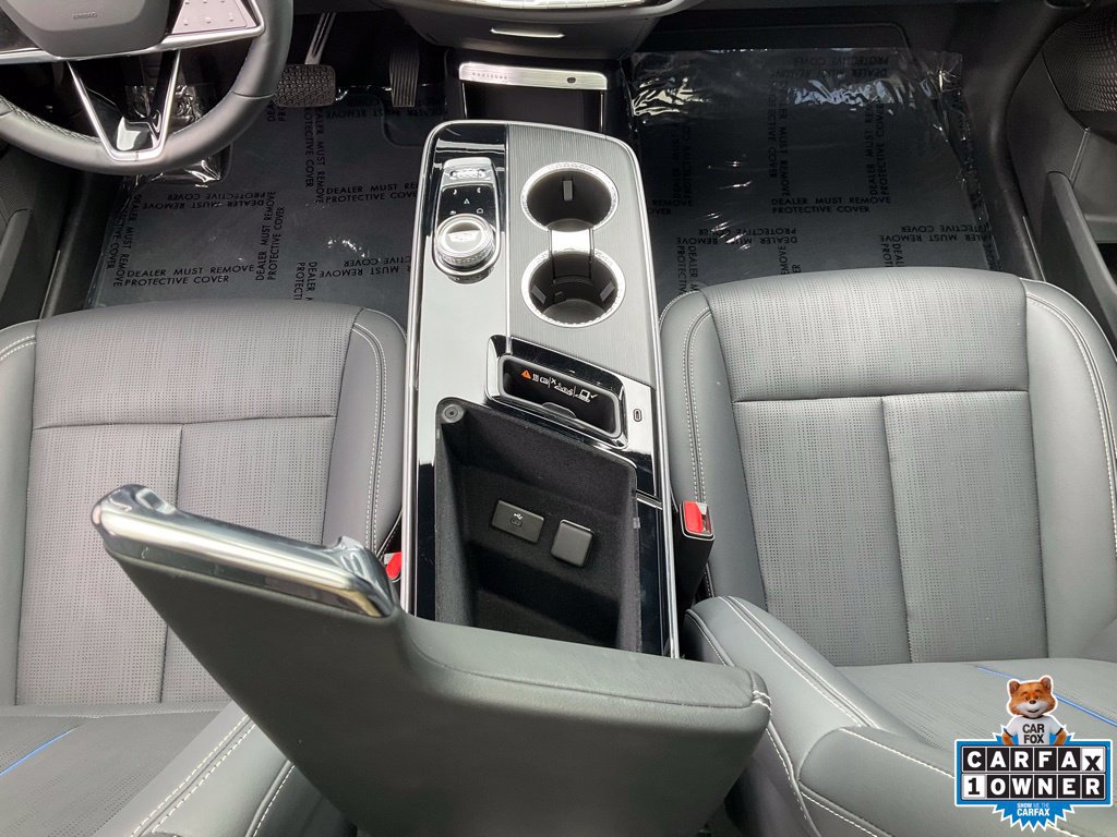 Used 2024 Cadillac Lyriq Sport RWD image 46