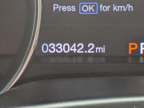 Used 2019 Ford F250 Lariat w/ Lariat Value Package image 21