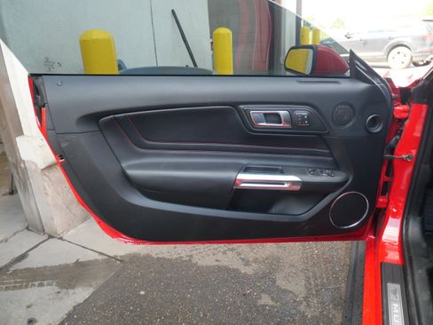 Used 2020 Ford Mustang GT Premium w/ Performance Package - Level 2 image 11