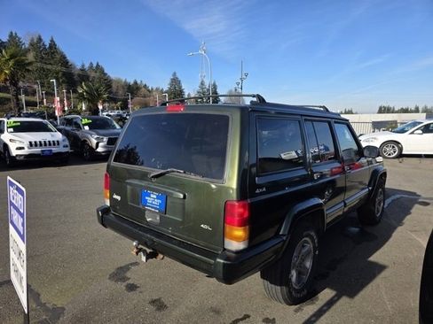 Used 1998 Jeep Cherokee Sport image 9