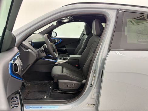 New 2026 BMW X3 xDrive30i w/ M Sport Package AWD/4WD image 5