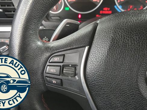 Used 2019 BMW 330i Gran Turismo xDrive w/ Convenience Package AWD/4WD image 17