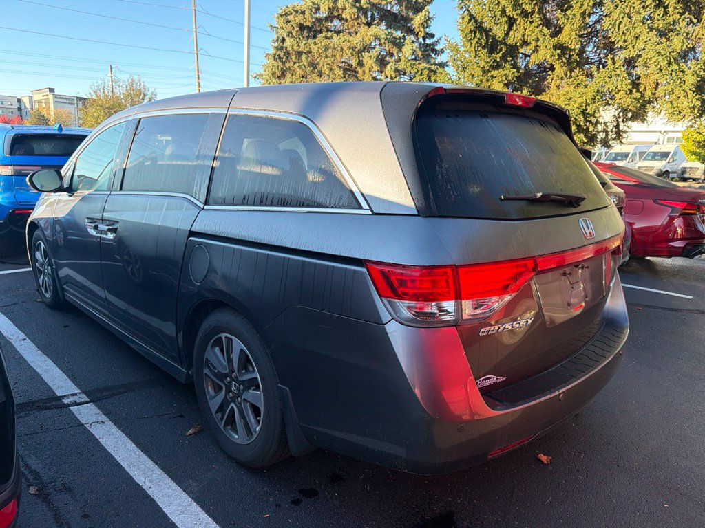 Used 2014 Honda Odyssey Touring image 2
