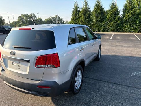 Used 2011 Kia Sorento LX AWD/4WD image 5