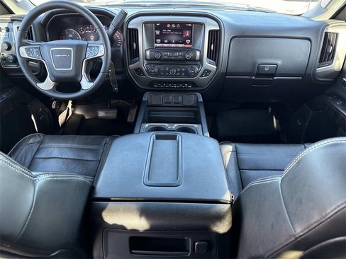 Used 2015 GMC Sierra 2500 Denali w/ Duramax Plus Package image 27