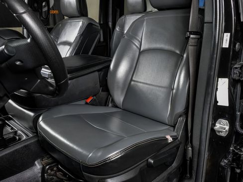 Used 2023 RAM 2500 Tradesman image 27