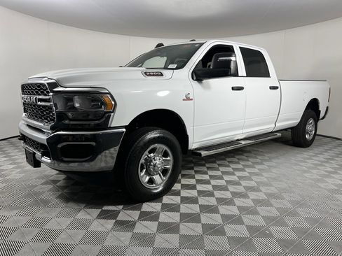 Certified 2024 RAM 3500 Tradesman w/ Chrome Appearance Group image 3