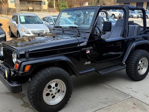 Used 1997 Jeep Wrangler Sport image 8