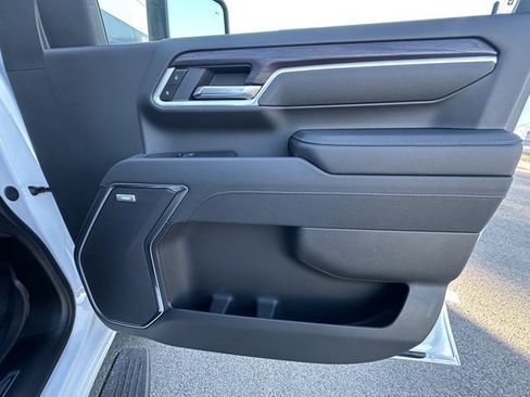 New 2026 GMC Sierra 2500 SLT w/ Texas SLT Premium Package image 30