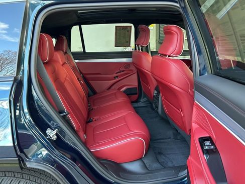 Used 2024 Jeep Wagoneer Launch Edition image 29