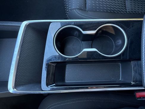 Used 2025 Chevrolet Equinox LT image 35