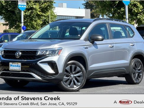 Used 2022 Volkswagen Taos S FWD image 1