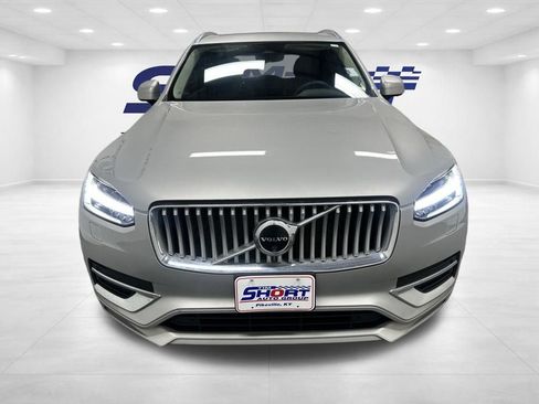 Used 2024 Volvo XC90 B6 Plus w/ Protection Package Premier image 3