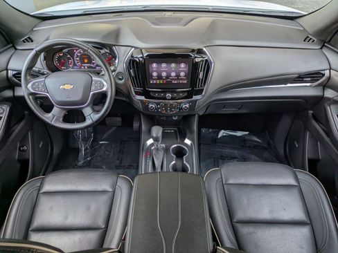 Certified 2023 Chevrolet Traverse Premier FWD image 23