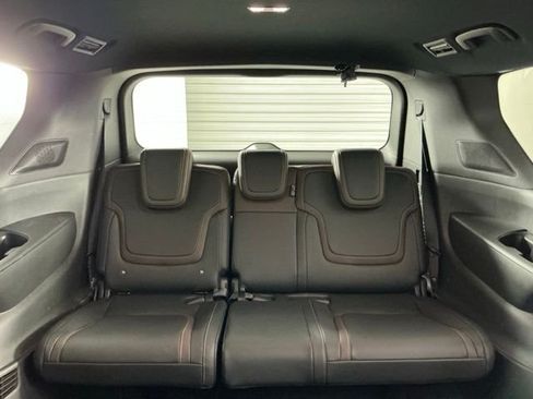 Used 2025 Nissan Armada SL w/ Captain's Chari Seat Package AWD/4WD image 25