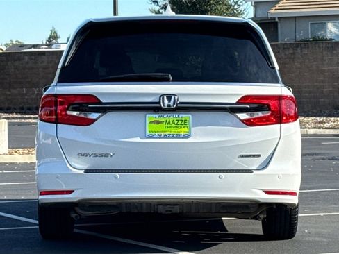 Used 2021 Honda Odyssey Touring image 11