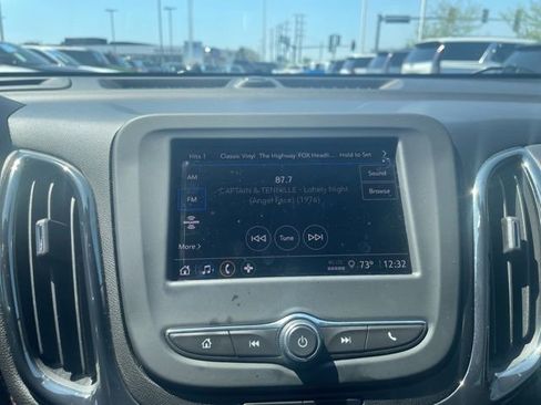 Used 2023 Chevrolet Equinox RS AWD/4WD image 12